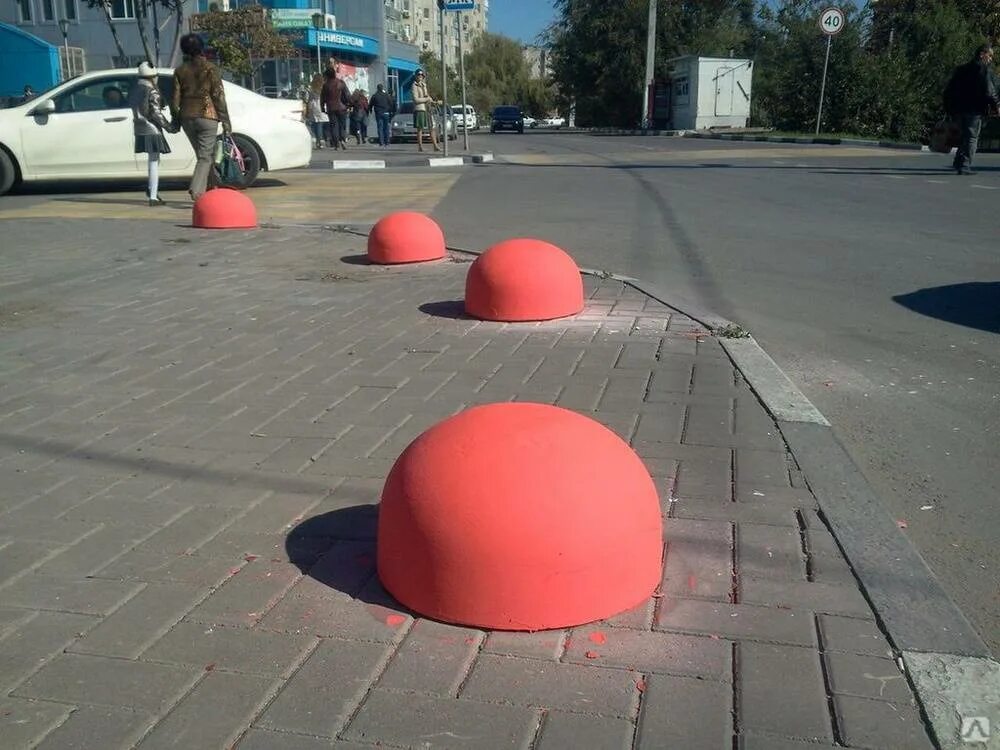 Полусфера бетонная 240 500 ограничитель парковки. Гранитные парковочные столбики болларды. Сферы ограждения. Бетонное ограждение полусфера 500х240. Столбик ограждения «полусфера евростандарт».