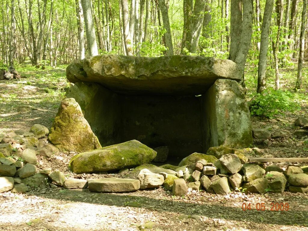 место силы краснодар. место силы краснодар. дольменный комплекс геленджик. станица шапсугская дольмены. дольмен радомир шапсугская.