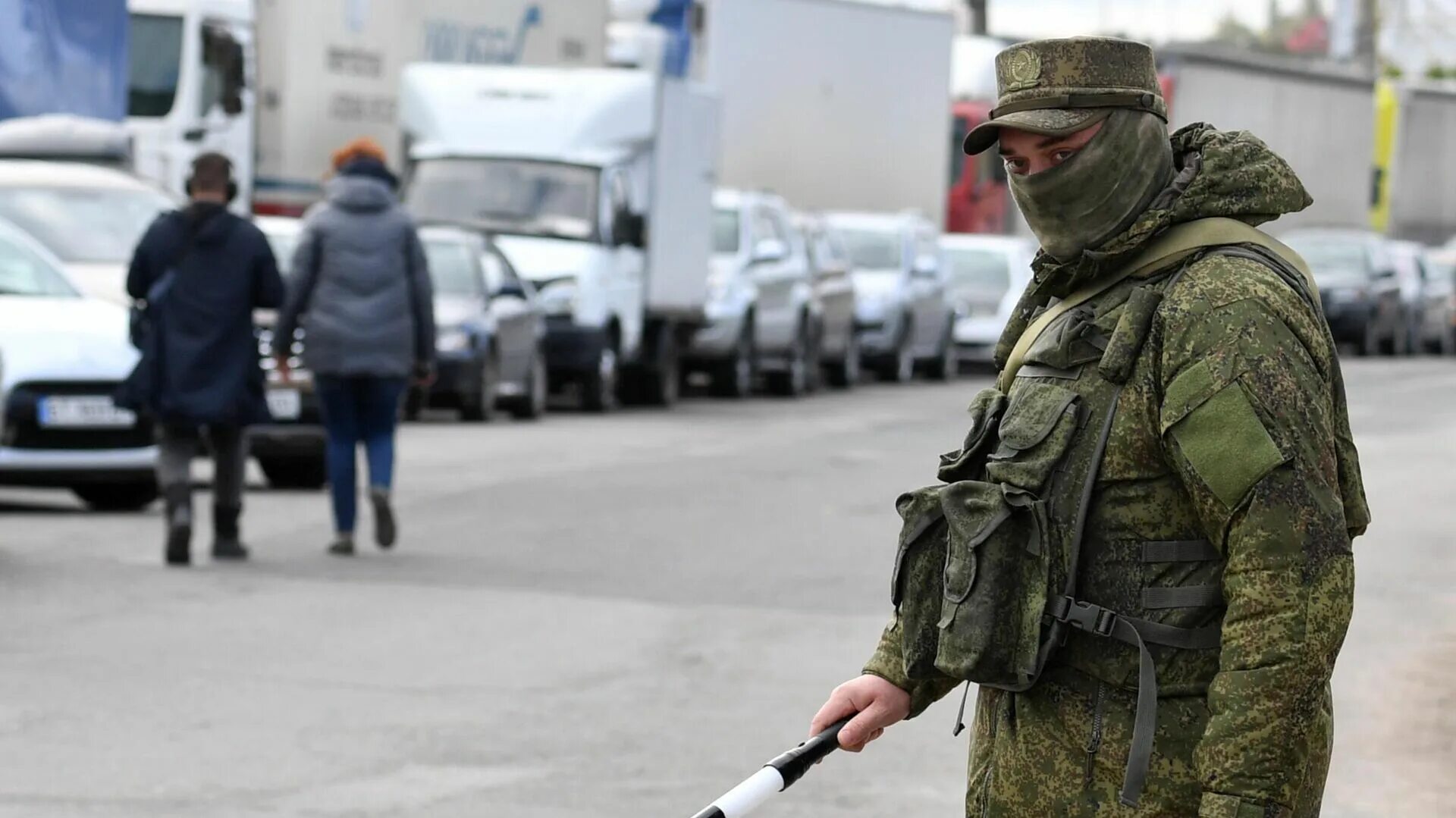 Военный отход. Российские военные в Херсоне. Военная полиция РФ на Украине. Украинские силовики. Военная полиция Израиля.