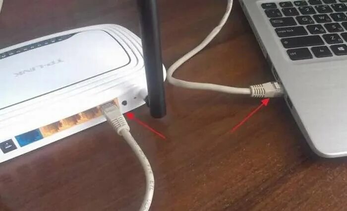 Как подсоединить wifi роутер. Подсоединить роутер проводной к wifi. как подключить кабель к роутеру вай фай. подключить компьютер к вай фай роутеру без провода. как подключить wi-fi роутер к компьютеру.