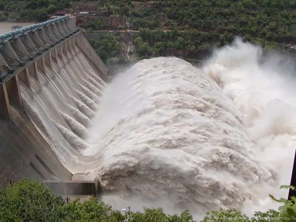 Дамба это простыми словами. ГЭС Тери Индия. Плотина Тери Индия. Плотина Нагарджуна Сагар. Плотина Сяовань.