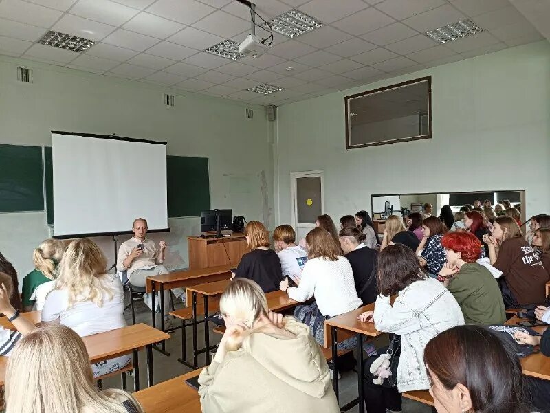 колледж ргсу после 9. студенты колледжа ргсу. гимназия гарнаева. лосиноостровская 40 колледж. колледж ргсу после 9.