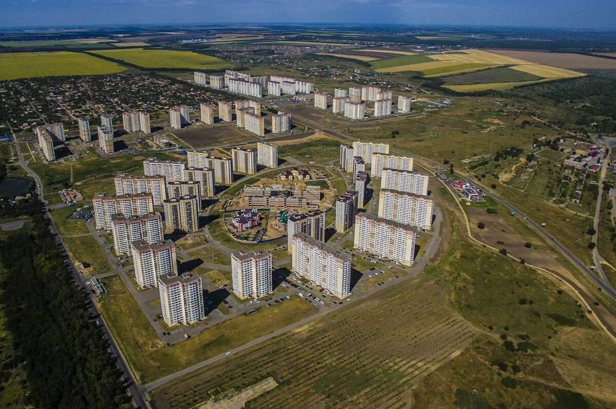 Сайт суворовский ростов. ЖК Суворовский Ростов-на-Дону. Суворовский район Ростов на Дону. Микрорайон Суворовский. Жилой район Суворовский Ростов-на-Дону.