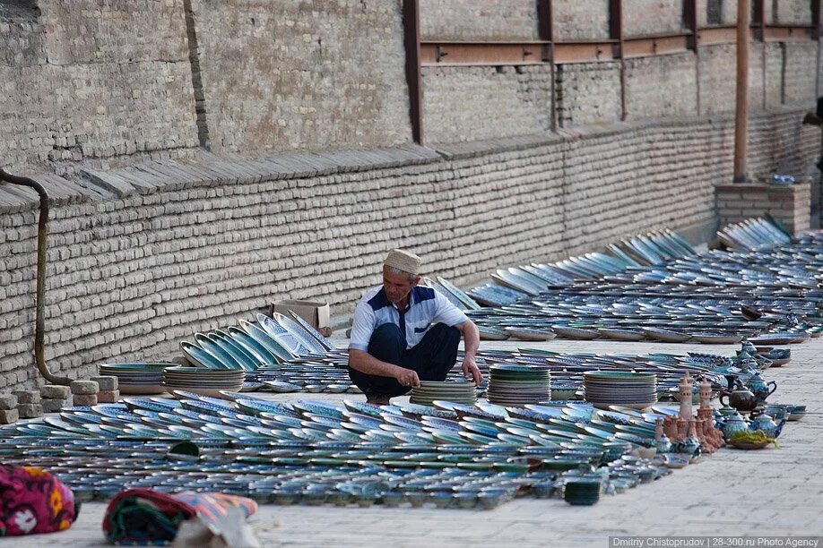 Жители средней азии. Как живут в узбекистане обычные люди. Узбекская деревня. Узбекистан жизнь простых людей. Узбекистан повседневная жизнь.