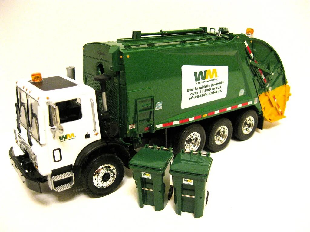 Поставь мусоровоз. Waste Management мусоровоз. Garbage Truck мусоровоз. Mack terrapro мусоровоз 8=6. Мусоровоз МБС 3401.