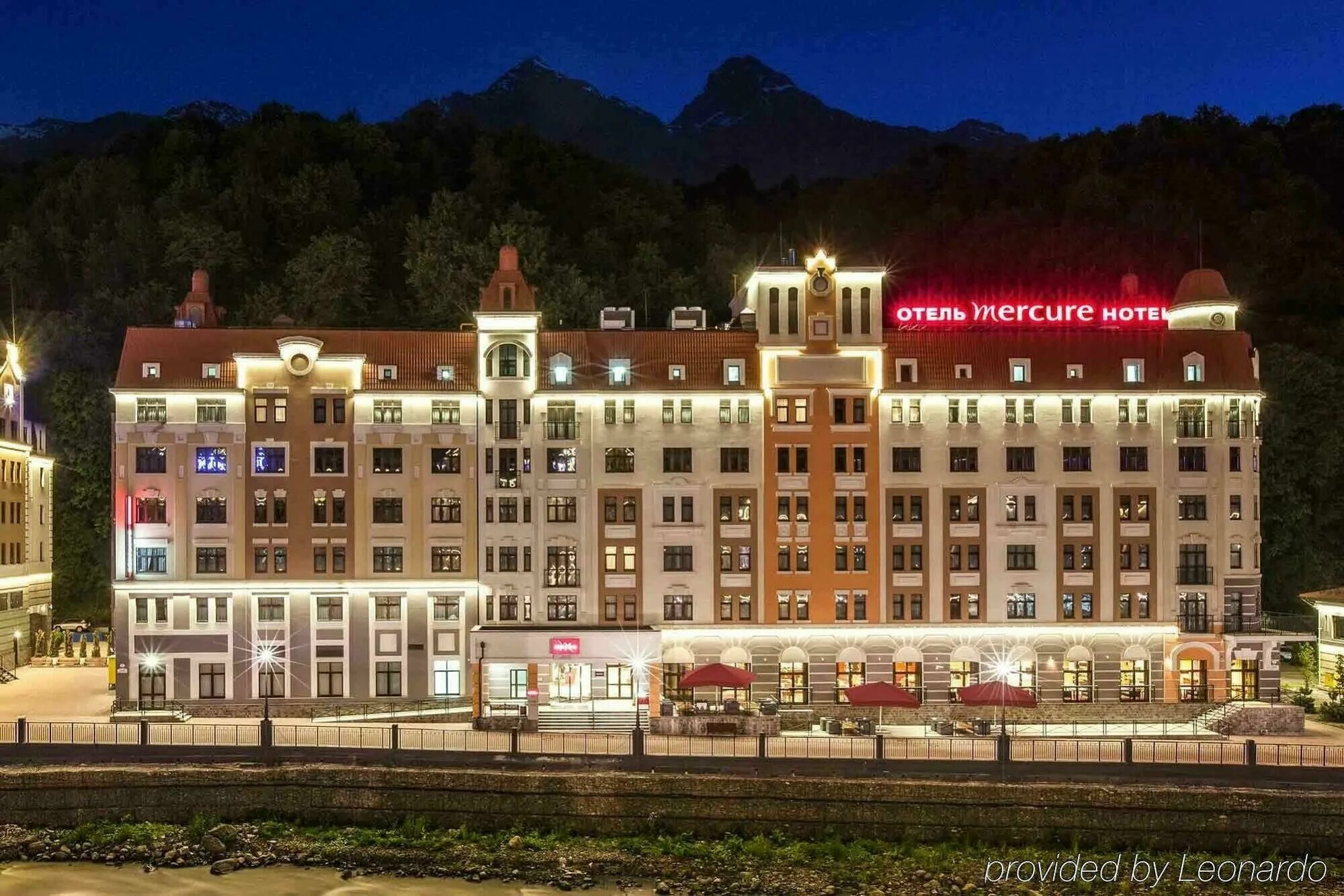 Фокс красная поляна. Красная поляна mercure rosa khutor. mercure rosa khutor, отель 4*.