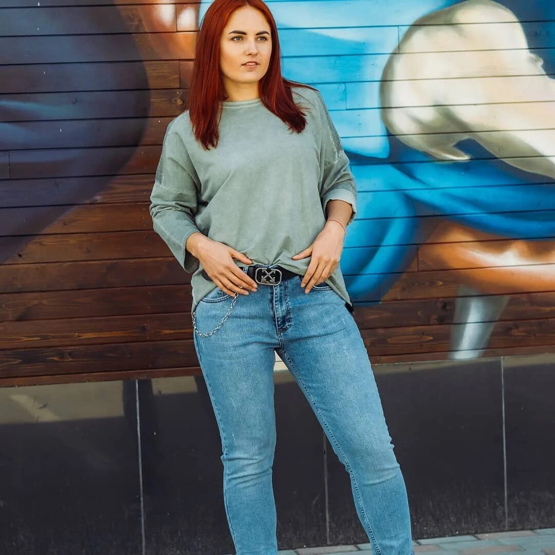 джинсы самара интернет магазин. сити джинс самара. мужчина в джинсах.