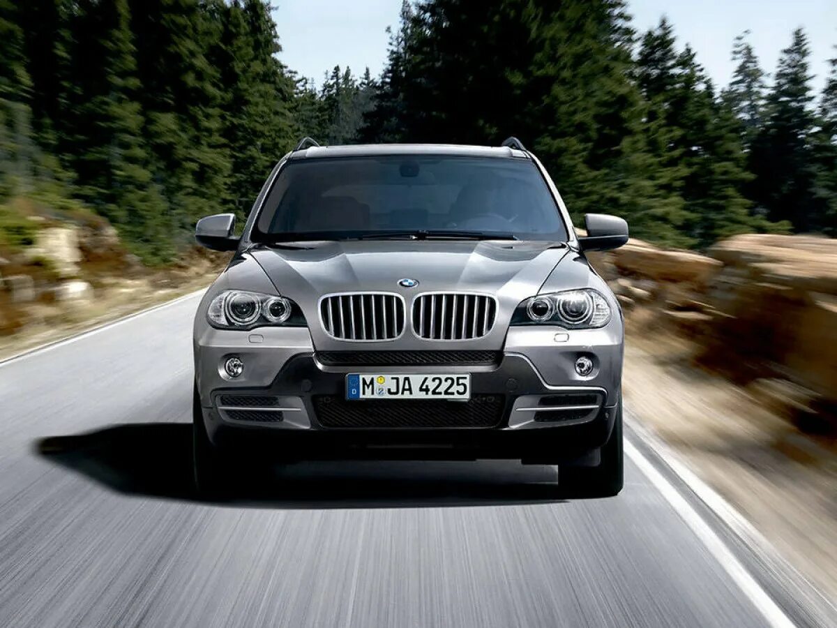 BMW x5 e90. BMW x5 e70 2007. BMW x5 хэтчбек. BMW x5 и x3. Х 5 7 3 35