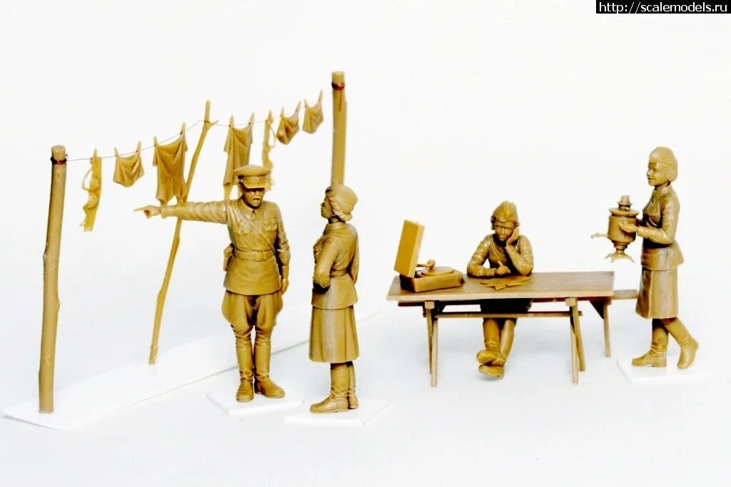 масштабные фигурки девушек. женские фигурки 1/35. модель icm советские военнослужащие. фигурки женщин 1 35. женщины 1 35.