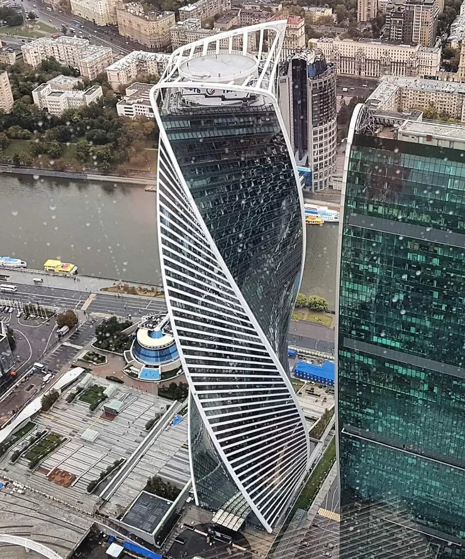 Сколько в москве сити высоких зданий. Башни Москва Сити. Башня Москва в Москва Сити. Башня Эволюция Москва Сити. Деловой центр башня Москва.