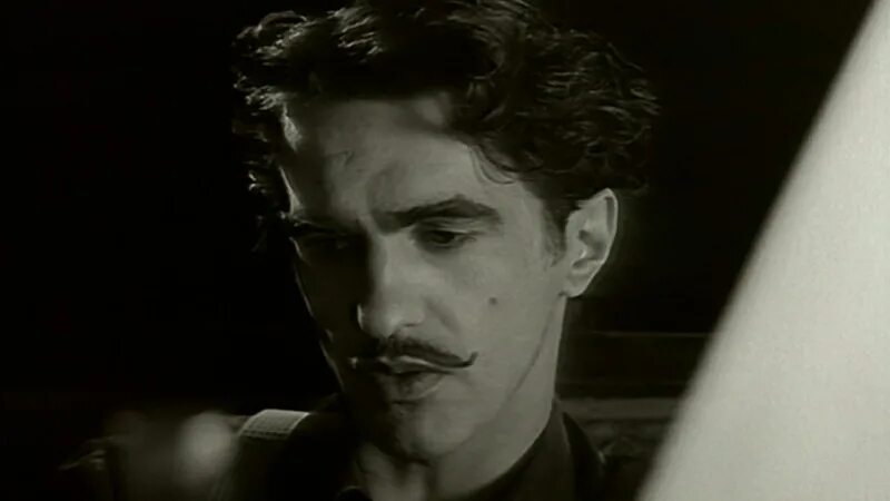 Прогулки по воде nautilus pompilius. Наутилус помпилиус. Наутилус помпилиус гулять по воде текст. Хожу по воде наутилус помпилиус. Наутилус помпилиус прогулки по воде.