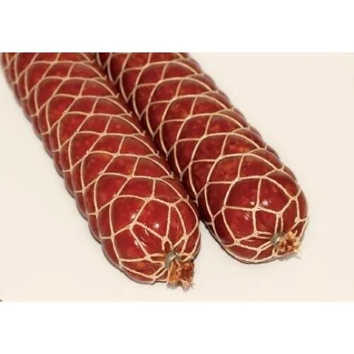 Колбаса в сетке. Колбаса в сетке. Колбаса в сетке. Колбаса в сеточке. Колбаса в веревке.