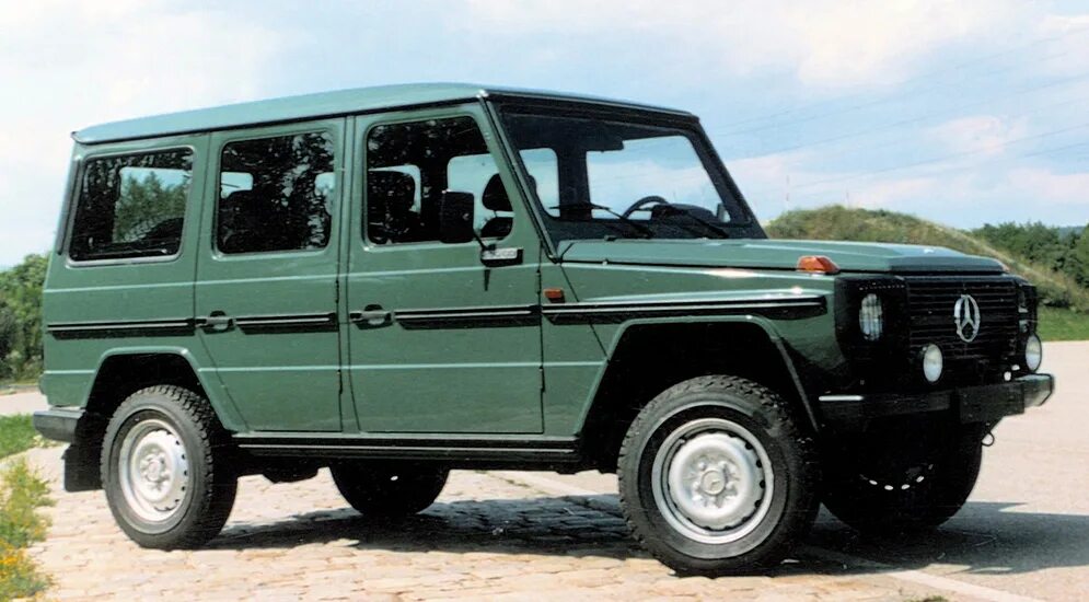 Mercedes Benz g class 1985. Gelentwagen 1991. Самый 1 Мерседес Гелендваген Бенц. Первый Гелик 1979. Гелендваген с какого года