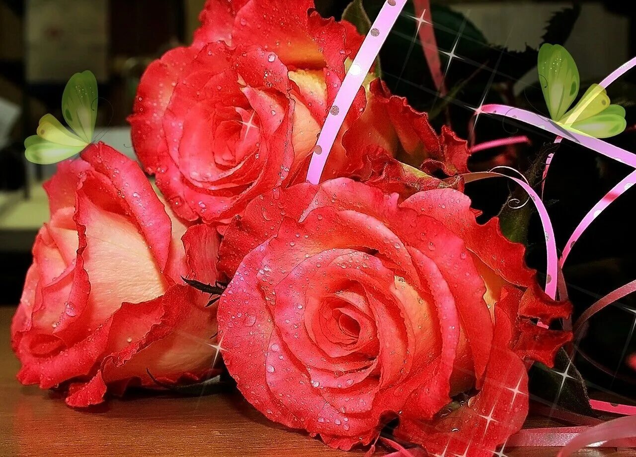 Красивые букет розы мерцающие. Красивый букет роз. Живые цветы. Открытки с цветами красивые. Розы для тебя.