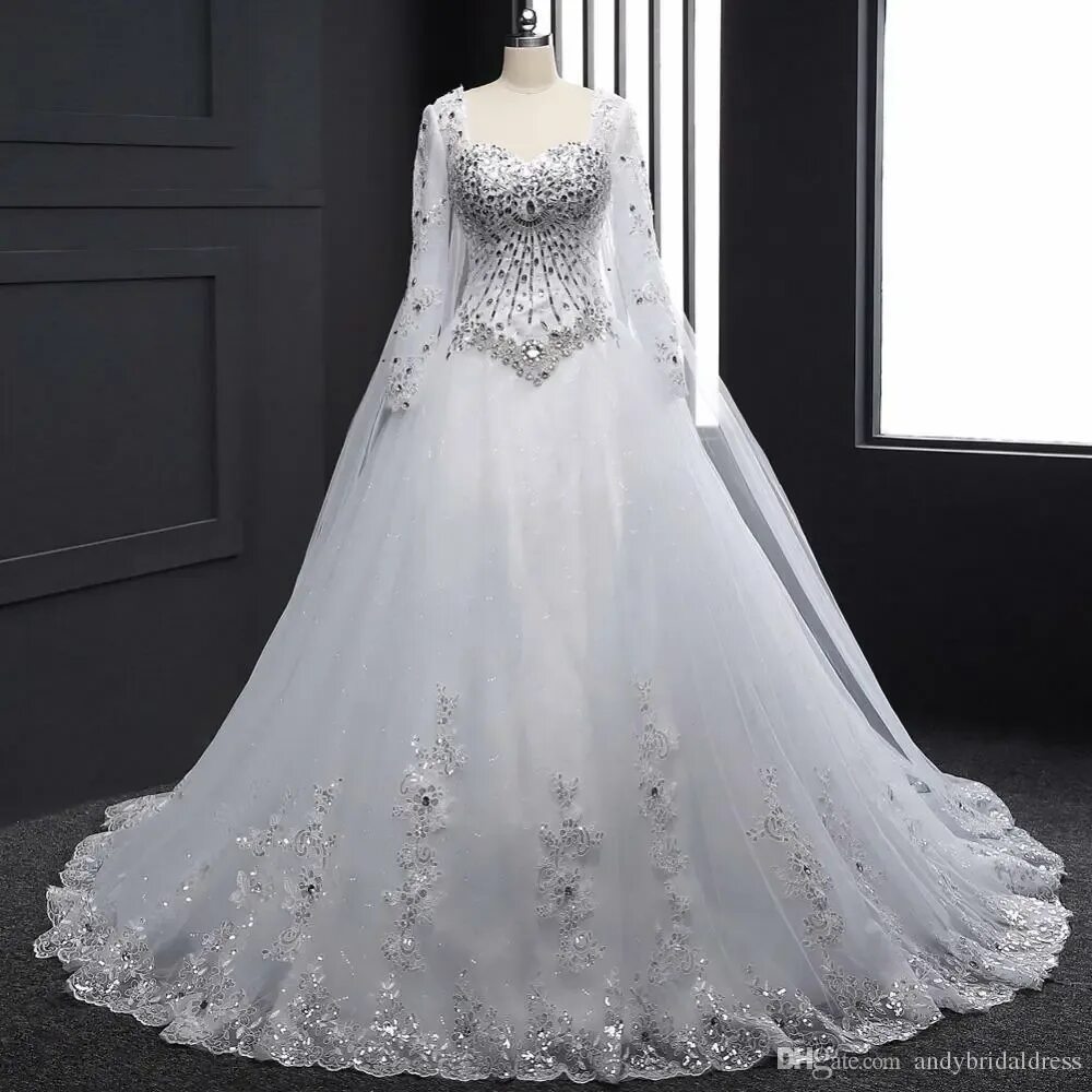 Свадебное платье со стразами. Gelinlikler 2022. Robe de mariage платье. Шикарные Свадебные платья. Роскошные Свадебные платья.