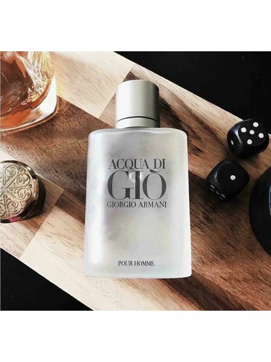 Giorgio armani acqua di gio pour. Армани Аква ди Джио мужские. Acqua di gio Армани Аква ди Джио 100 мл. Туалетная вода acqua di Glo Glorio Armani. Acqua di gio от Giorgio Armani.