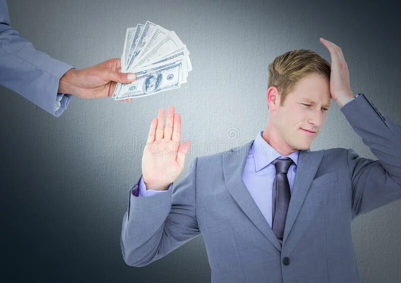 Предприниматель отказывается. Отказывается от денег. человек отказывается от денег. мужчина отказывается от денег. синий человек с деньгами.