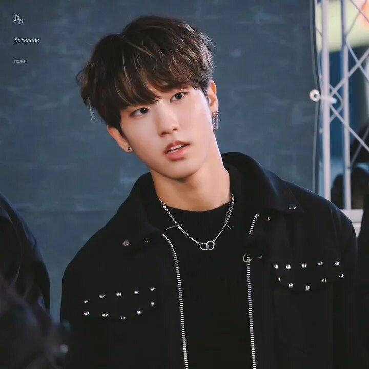 Как зовут хан. Хан джисон stray kids. хан джи сон stray kids. джисон stray kids 2025. хан джисон 2025.