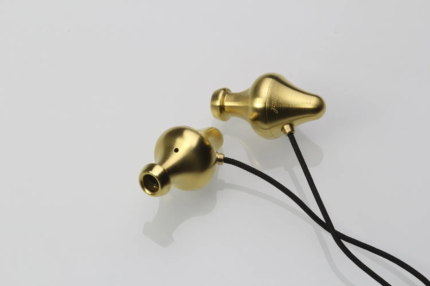 Наушники final audio design heaven iv. Наушники final audio design adagio ii. Наушники hisound audio e300. Наушники final audio design fi-ba-sst35. Final audio.