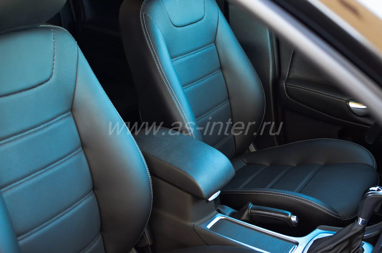 Чехлы форд мондео 4. Чехлы на ford mondeo 5. Чехлы на сиденья форд мондео 5. Ford focus 3 сиденья titanium. Экокожа дакота чехлы.