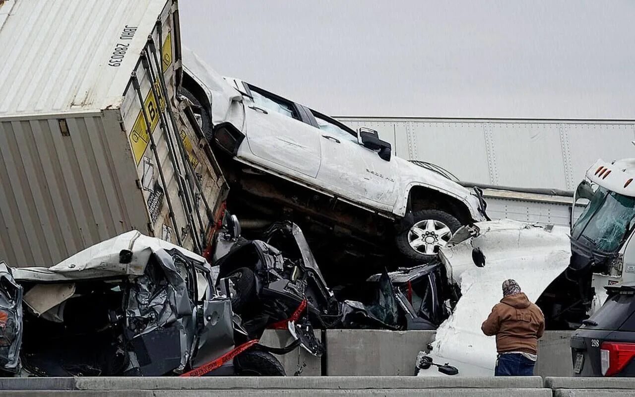 Авария в сша. 130 Машин столкнулись в Техасе.