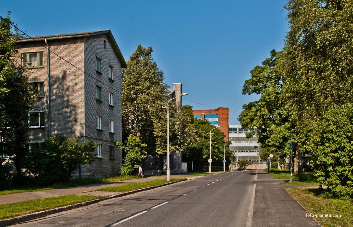 Улица нарвы. Нарва улицы города. Нарва спальные районы. Нарва эстония улицы. Нарва улица суур.