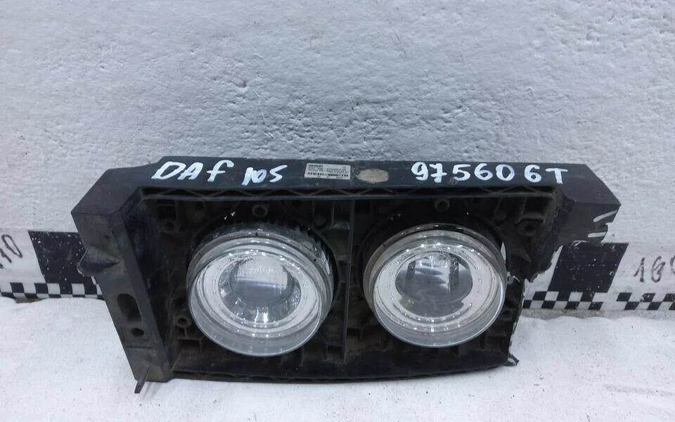 Противотуманки даф. Фара противотуманная daf 105. противотуманки даф 105. противотуманные фары даф 105 светодиодные. кронштейн противотуманной фары даф 105.