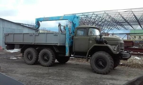 Зил 131 554 ммз самосвал. Зил 131 двухкабинный манипулятор. Зил-131 грузоподъемность тонн. Расход топлива зил 131 бензин. Зил 131 габариты машины.