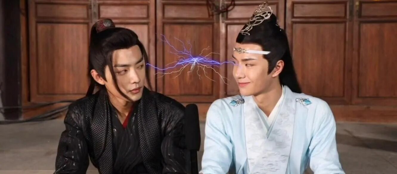 Ван и бо и сяо чжань дорама. Сяо джан и ван ибо. Сяо джан и ван ибо. Ван ибо неукротимый. Ван ибо и сяо чжань любовь.