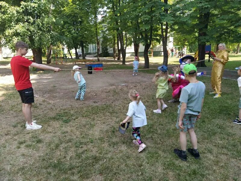 школа 52 каникулы