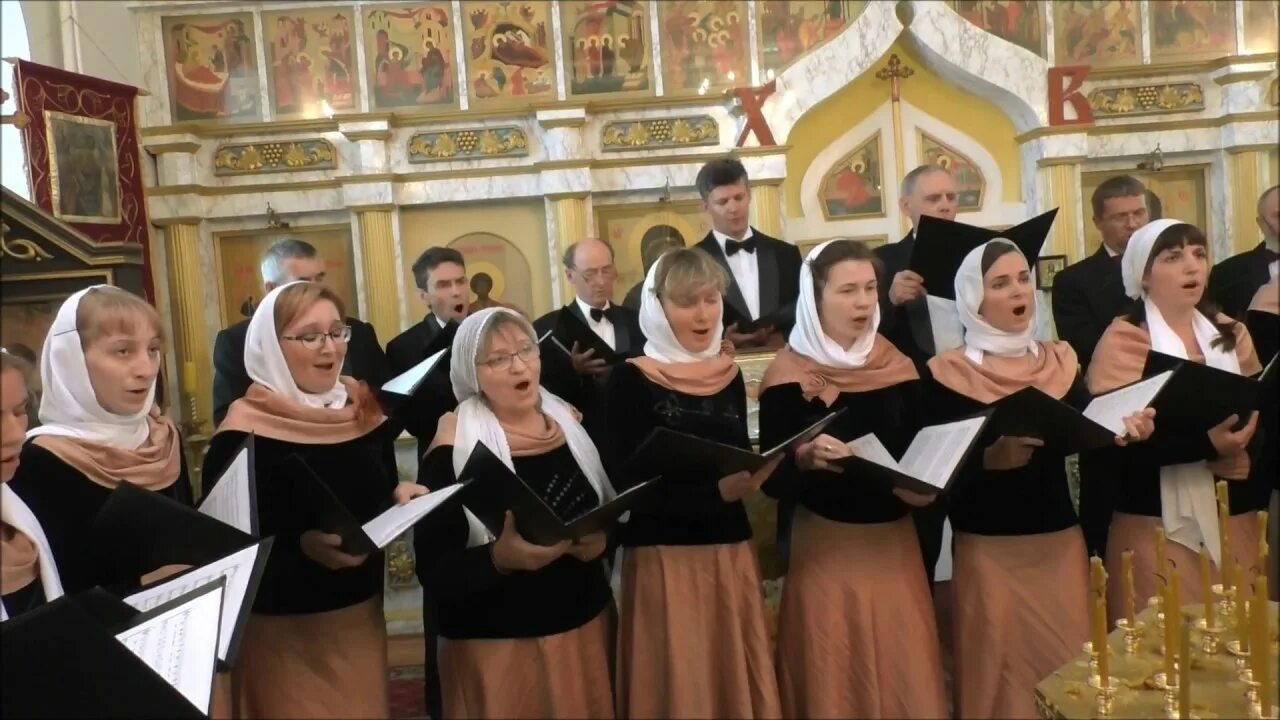 Видео песнопения. Хор партес Обнинск. Хор храма святителя Тихона в Клину. Пение в храме. Певчие поют в храме.