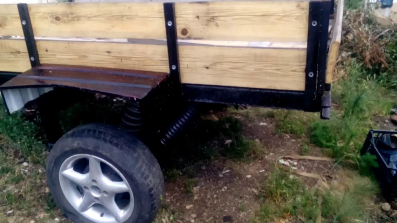 Прицеп для легкового автомобиля балка ваз 2109. Прицеп ваз 2108. Ваз 2109 с прицепом 1:43. Подкат для автомобиля из балки ваз 2109. Прицеп из балки ваз 2109.