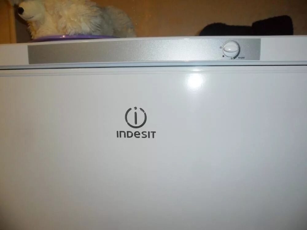 Холодильник Индезит 16. Холодильник Индезит двухкамерный. Переключатель холода. Индезит настройка температуры