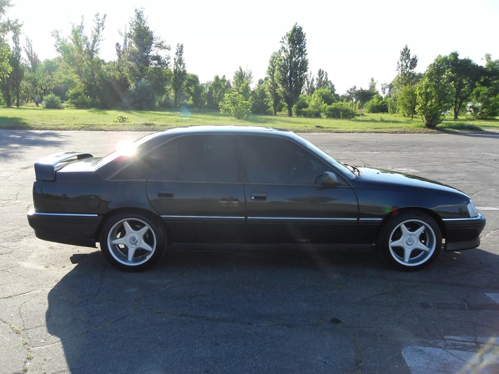 Opel Omega a r17. Opel Omega диски. Опель Омега 600. Опель Омега 90 года. Омега б колеса