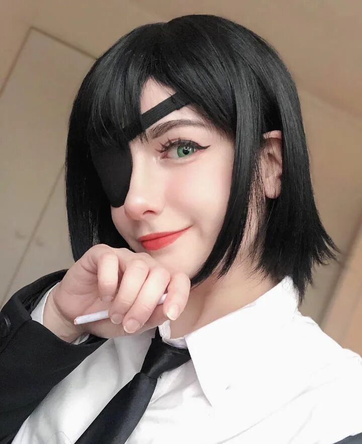 Himeno cosplay. Himeno Chainsaw man Cosplay. Himeno косплей. Косплей Химэно бензопила. Химэно косплей.