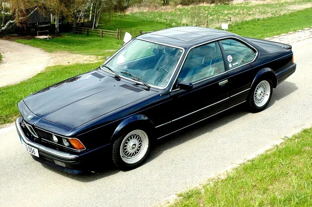 Купить е 24. BMW e24 635csi. BMW 635 CSI. BMW 6 CSI e24. БМВ 635 е24.