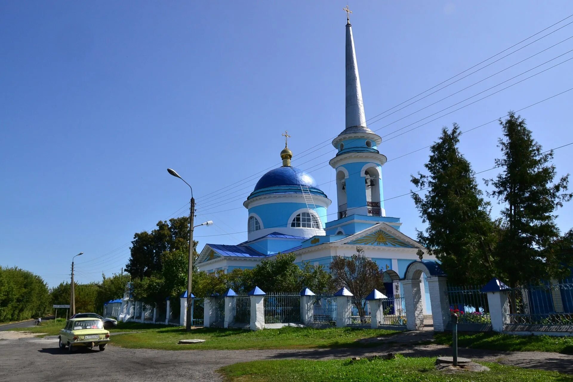 Энгельс курская область. Церковь Успения Пресвятой Богородицы Льгов. Рыльск. Церковь Успения Пресвятой Богородицы. Церковь во Льгове Курской области.