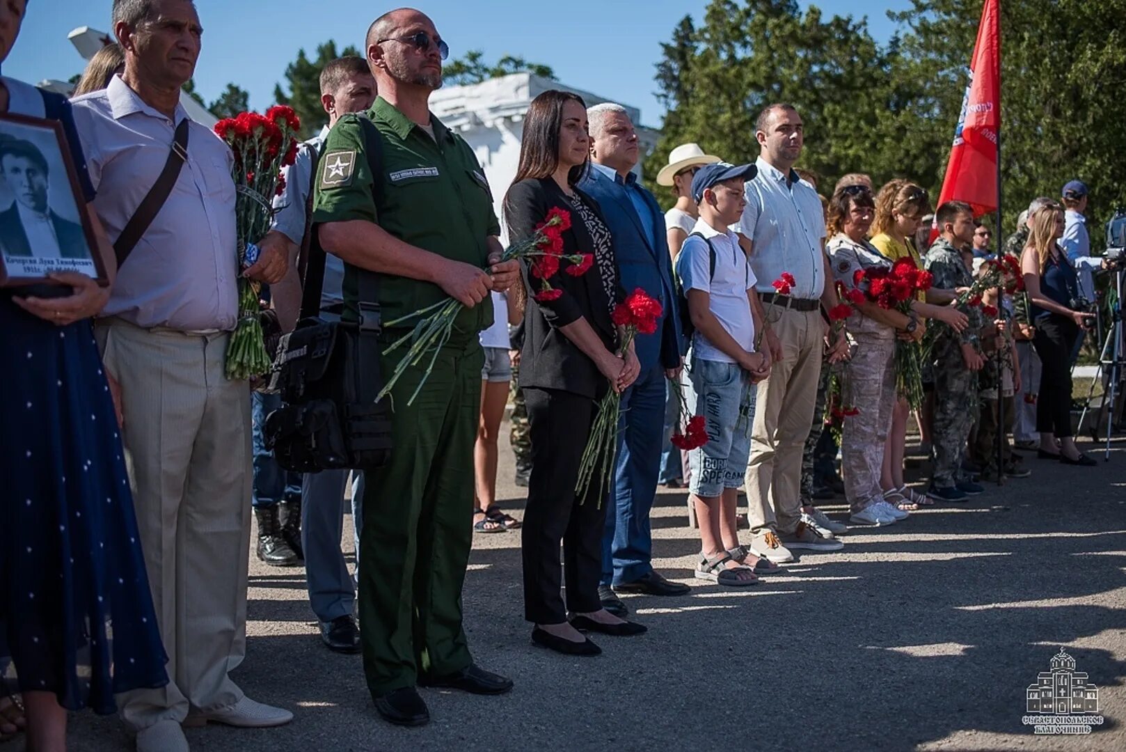 Перезахоронение в Севастополе 5 мая. Севастополь последние новости. Дергачи похороны Севастополь. Севастополь сегодня последние.