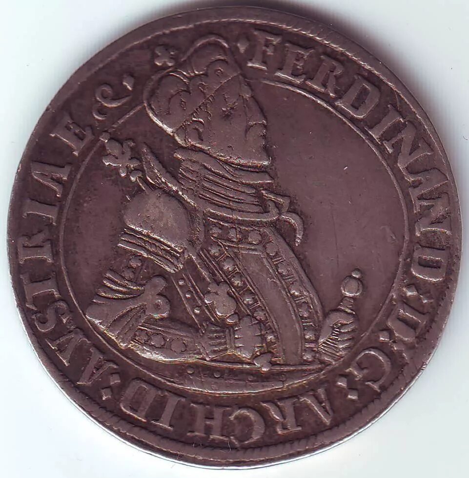 Таллер австрийские нидерланды. Монеты талеры 16 17 век. Талер (серебр. Серебряный талер монета. Союзный талер австрия.