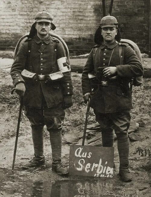 Немцы другое название. Пикеля Германии первая мировая. Германская армия ваш друг. Германские горнострелковые войска шлем. Немецкий солдат ваш защитник.