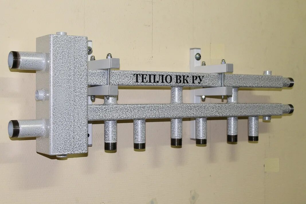 коллектор с гидрострелкой на 4 контура