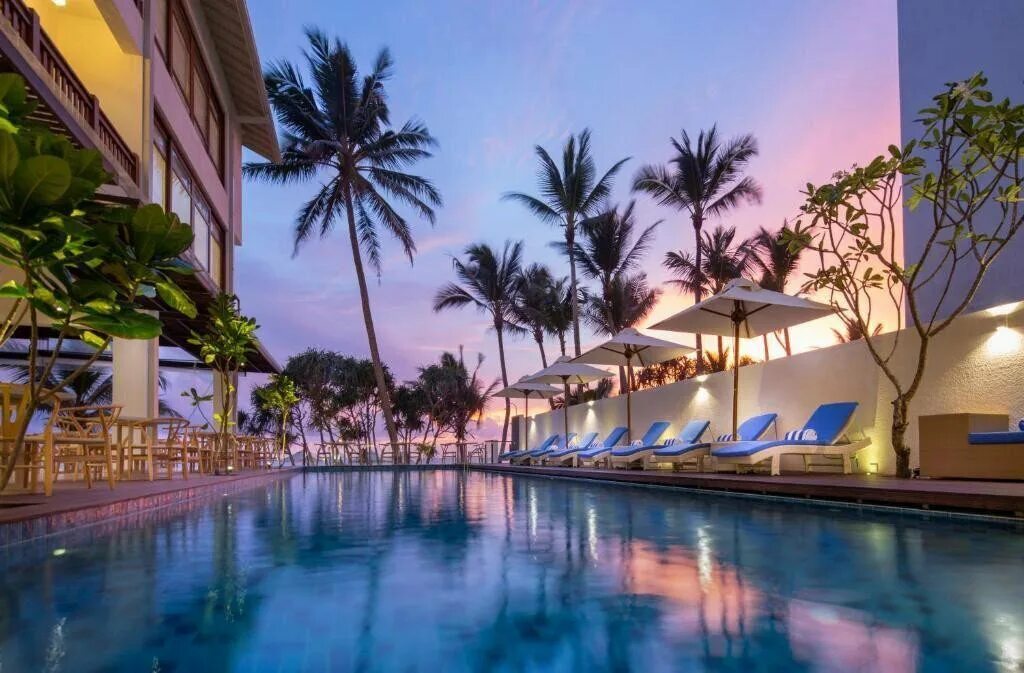 Шри ланка букинг. Хиккадува Шри Ланка. Шри Ланка отель Хиккадува. Шри-Ланка Riff Hikkaduwa 4*. Шри-Ланка,Хиккадува,Hikkaduwa Beach Hotel.
