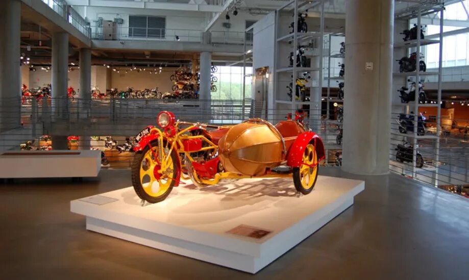 самый крутой музей. самый крутой музей. музей гуггенхайма, бильбао, испания. у кого самая большая коллекция мотоциклов в мире. музей палеонтологии орлова в москве.