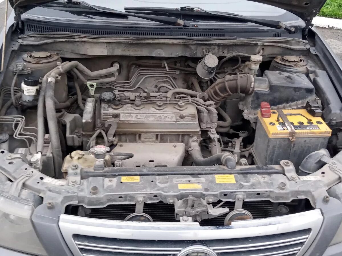 Лифан солано 620 двигатель 1. Подкапотное пространство лифан солано 620. Лифан 620 двигатель1. Подкапотка лифан солано 1. Лифан солано 620 двигатель 1.