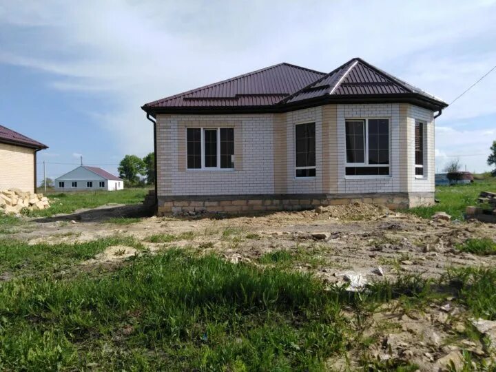 дом в городе ставрополь. недвижимость г ставрополя. дом в ставрополе. став для дома. коттедж ставрополь.