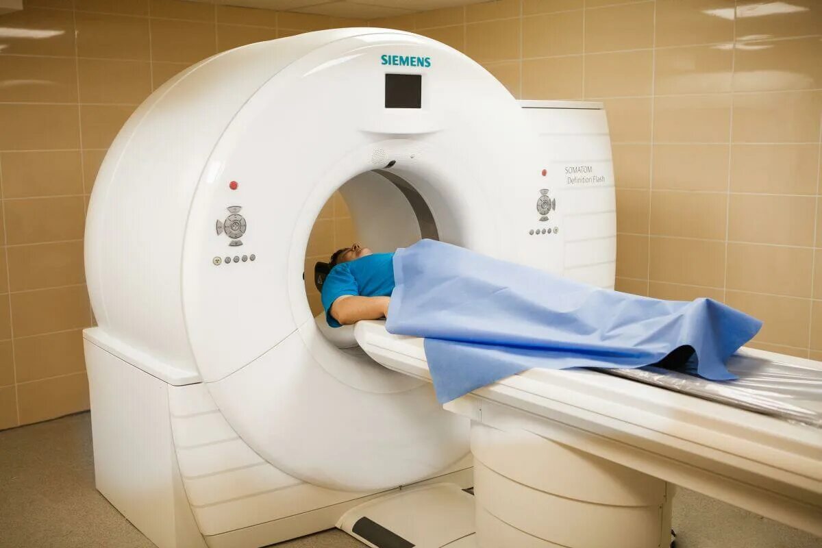 Подготовка к ркт. Ркт аппарат. siemens somatom aera. мультиспиральная компьютерная томография (мскт). рентгеновская компьютерная томография (ркт).