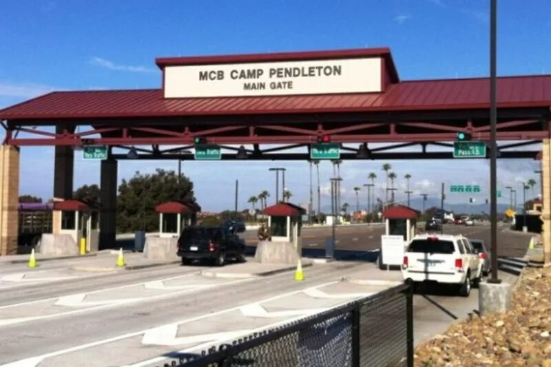 Camp gate. Кэмп Пендлтон. Camp Pendleton Fallbrook Gate. Camp Pendleton main Exchange. Camp Pendleton Missed girl.