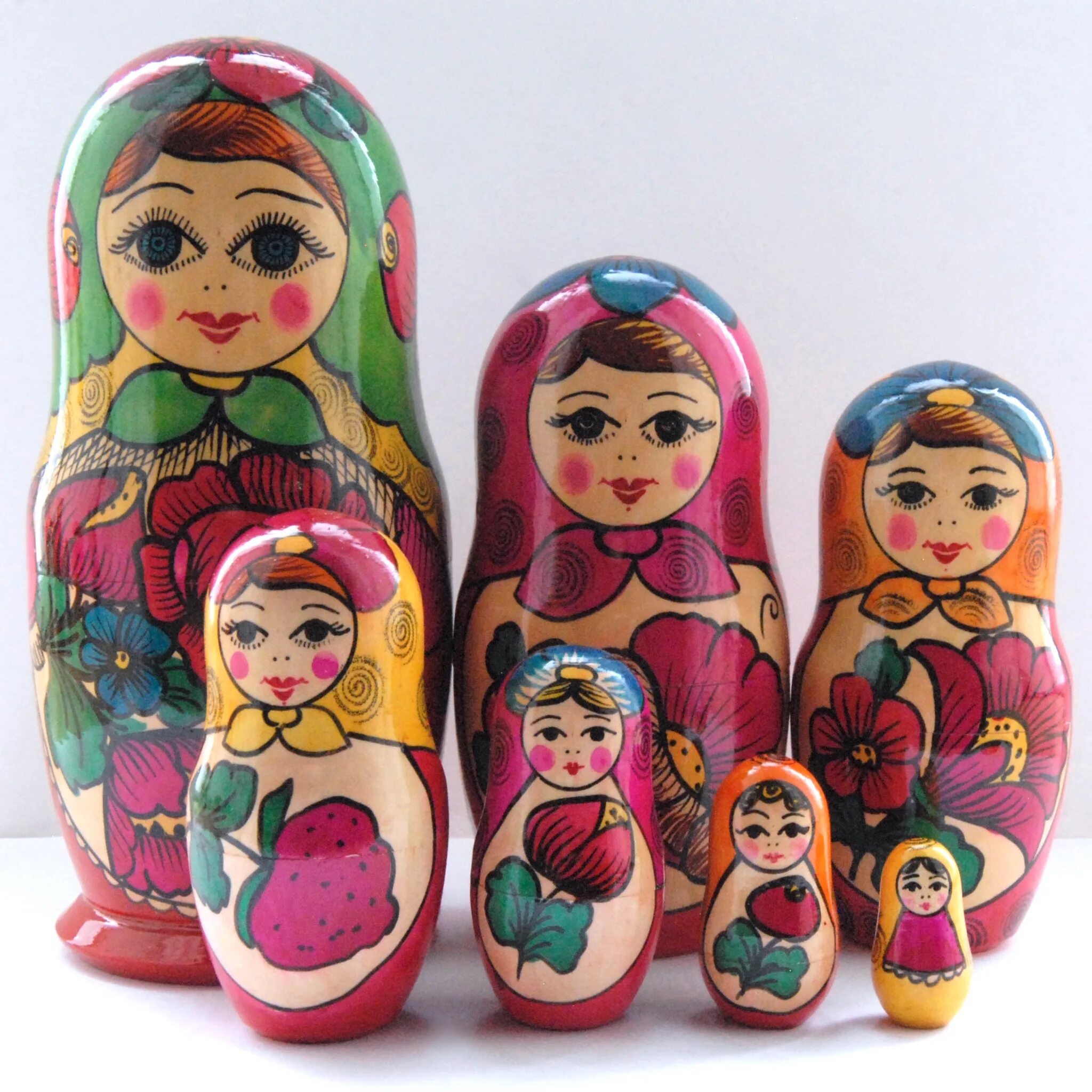 7 матрешек