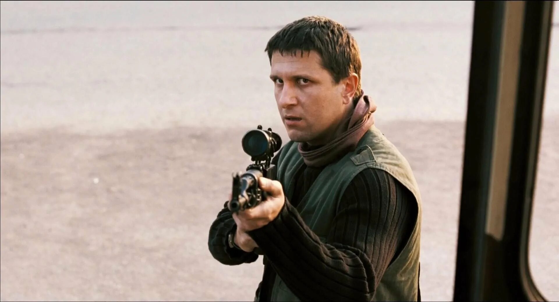 Механике 2005. Иван петрушинов саша. механик фильм 2005. механик русский специалист 2005. иван петрушинов механик.