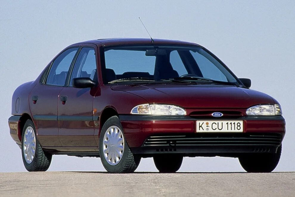 Форд мондео 1. Ford Mondeo 1993 седан. Ford Mondeo 1. Ford Mondeo 1993 1.6 седан. Ford Mondeo 1994.